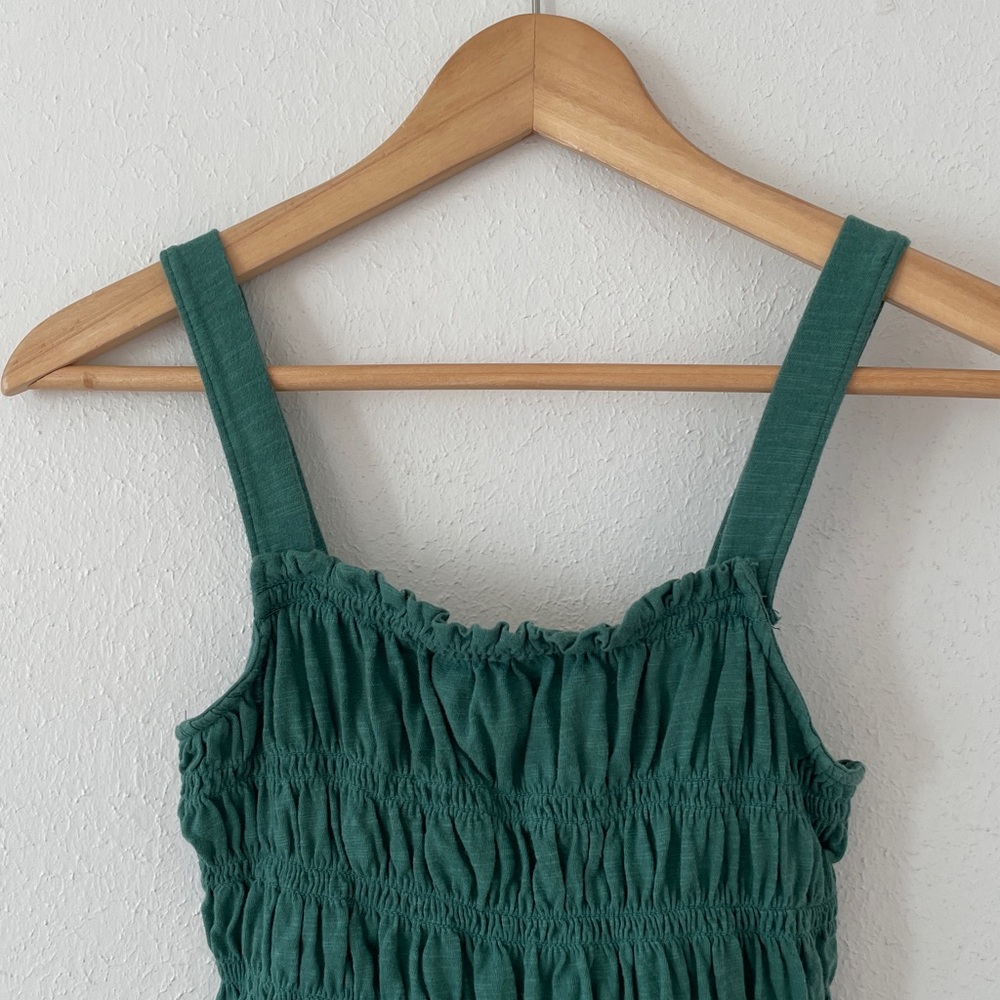 Universal Thread Tank Top Smocked Green Ruffle - Picture 4 of 14